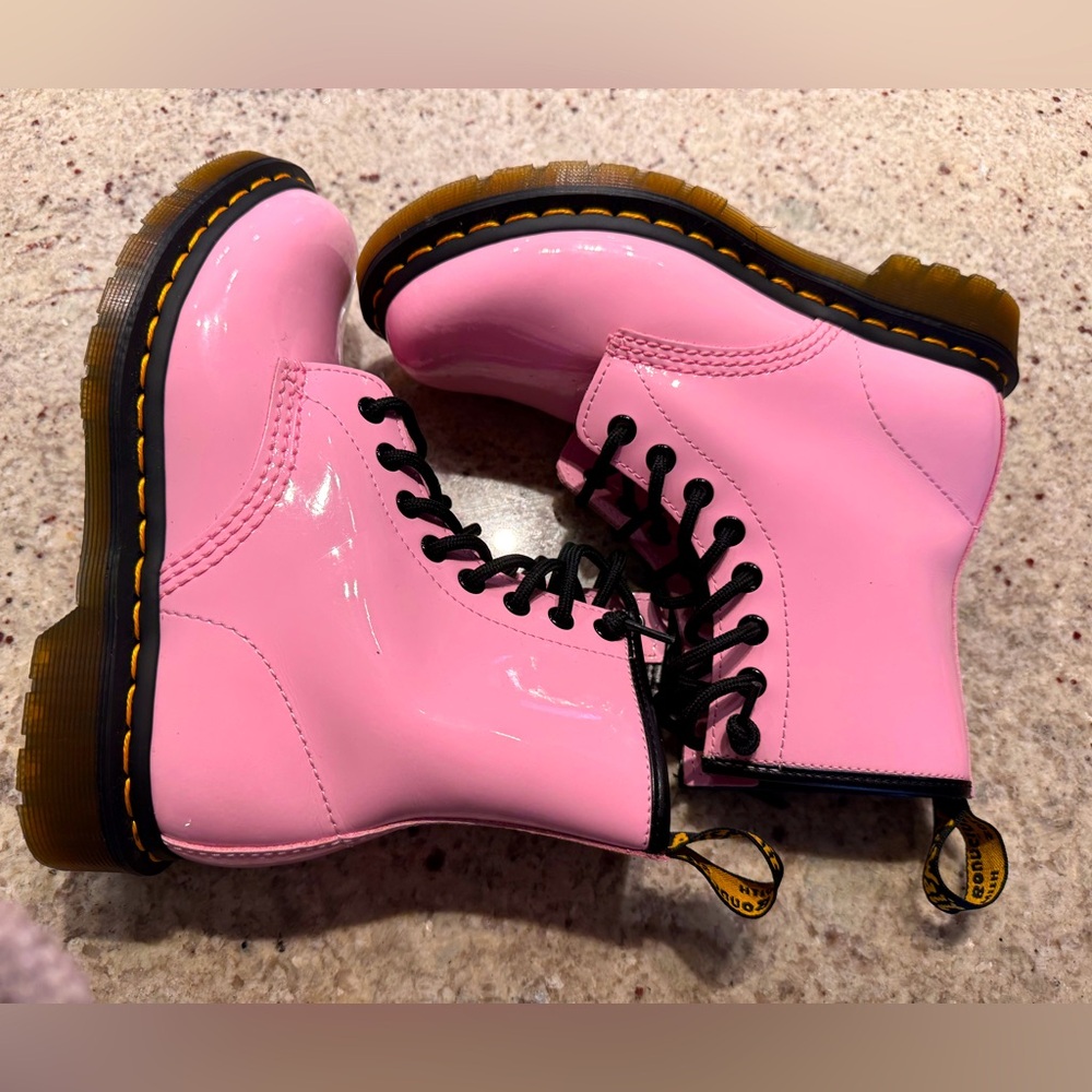 EUC Patent pink Dr. Martens Size 5Womens